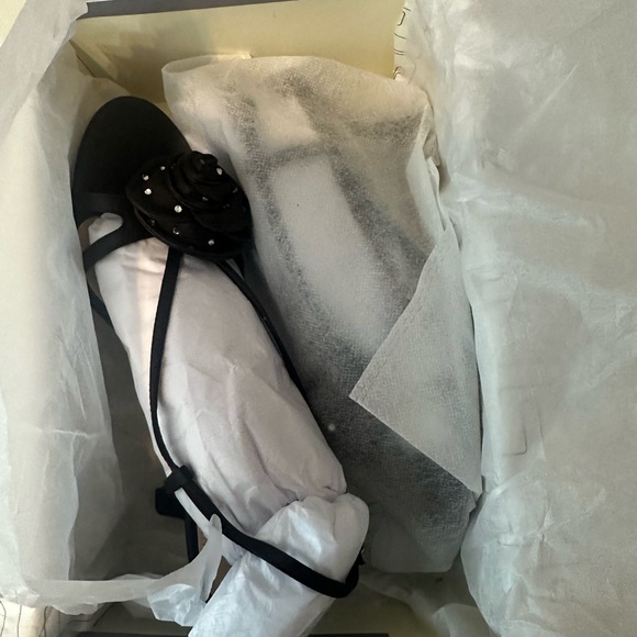 NIB Anthropologie Lola Cruz 3D Gem Flower Slingback Heels - Picture 5 of 6